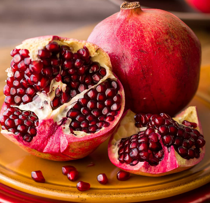 Health and nutritional benefits of&nbsp;pomegranate